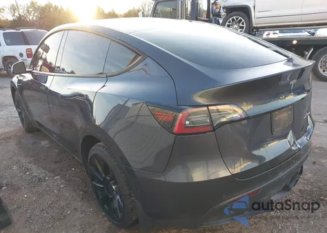 2021 Tesla Model Y Long Range Dual Motor All-Wheel Drive from USA, damaged, VIN 5YJYGDEE2MF286029